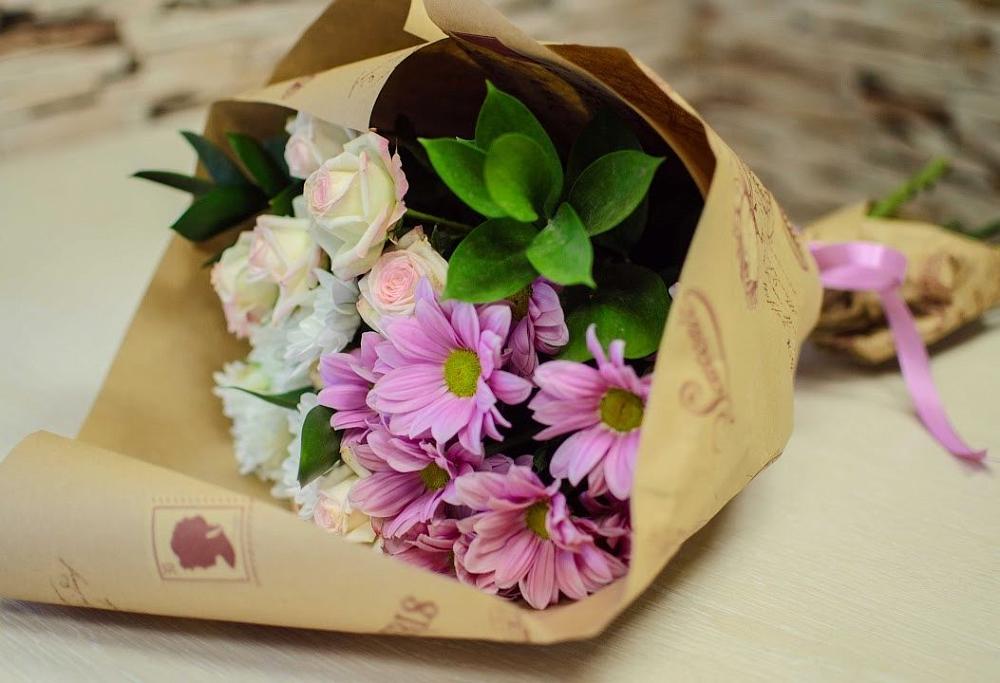 Букет цветов из: Розы и Хризантемы в Белый Колодезь