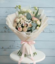 Букет цветов из:  Розы и Лизиантусы в Белый Колодезь