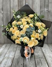 Букет цветов из:  Розы и Лизиантусы #REPLACE_PRED# Белый Колодезь