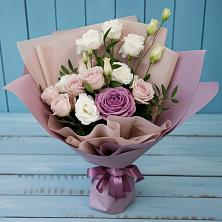 Букет цветов из:  Розы и Лизиантусы в Белый Колодезь
