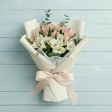 Букет цветов из:  Альстромерии #REPLACE_PRED# Белый Колодезь