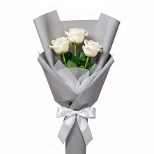 Букет 3 белые розы в Белый Колодезь