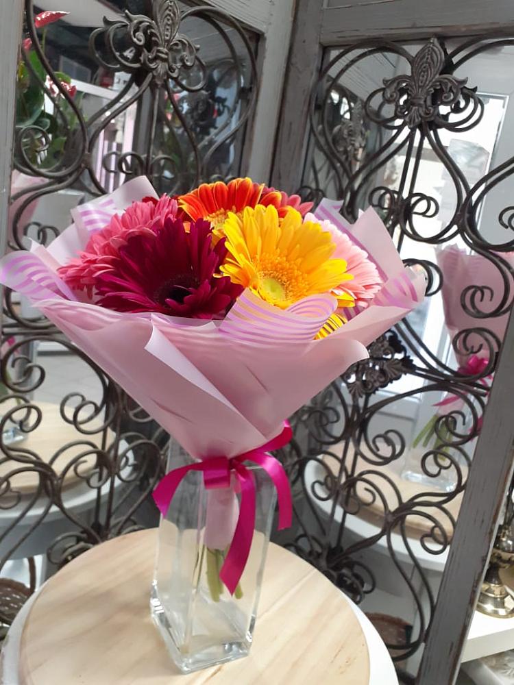 Букет цветов из: Герберы в Белый Колодезь