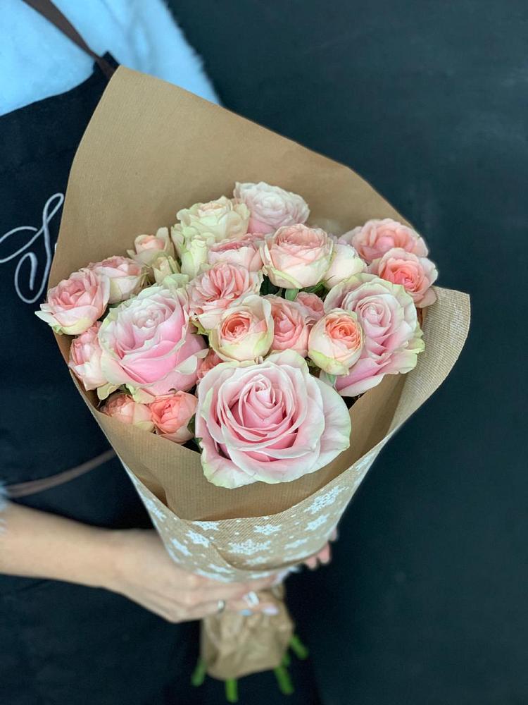 Букет цветов из: Хризантемы и Розы в Белый Колодезь