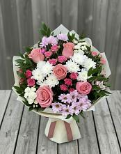Букет цветов из:  Альстромерии, Гвоздики, Розы и Хризантемы в Белый Колодезь