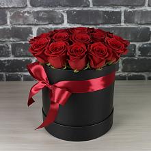 Цветочная композиция из Розы в шляпной коробке в Белый Колодезь