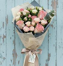 Букет цветов из:  Розы #REPLACE_PRED# Белый Колодезь