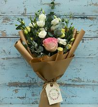 Букет цветов из:  Розы и Лизиантусы в Белый Колодезь